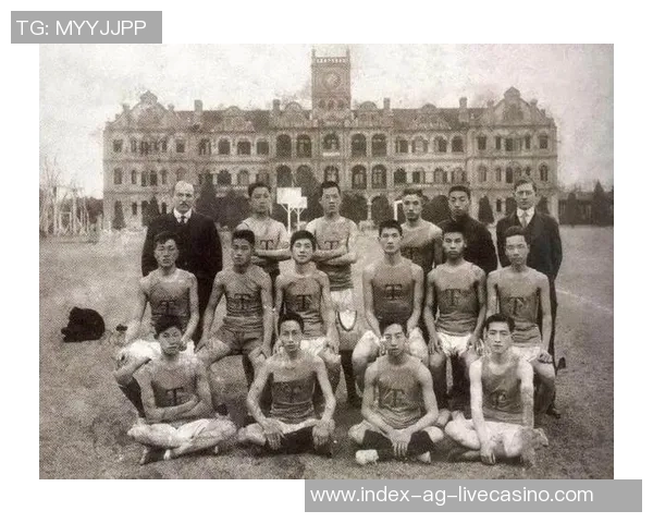 民国时期足球的兴起与发展探析:历史背景与文化影响 民国时期足球的兴起与发展探析:历史背景与文化影响